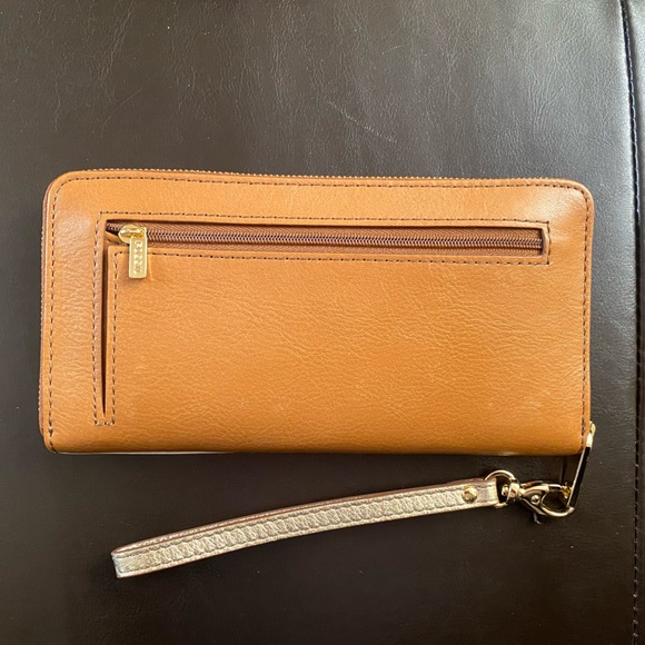 FOSSIL Full Zip Wallet - Picture 2 of 4
